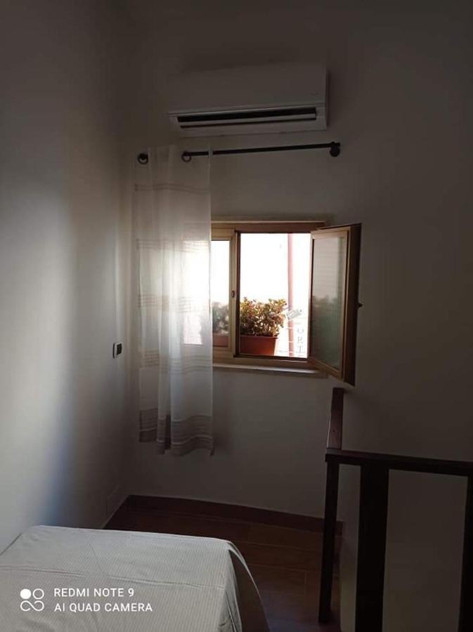 L' Altra Casa Appartement Bari Buitenkant foto