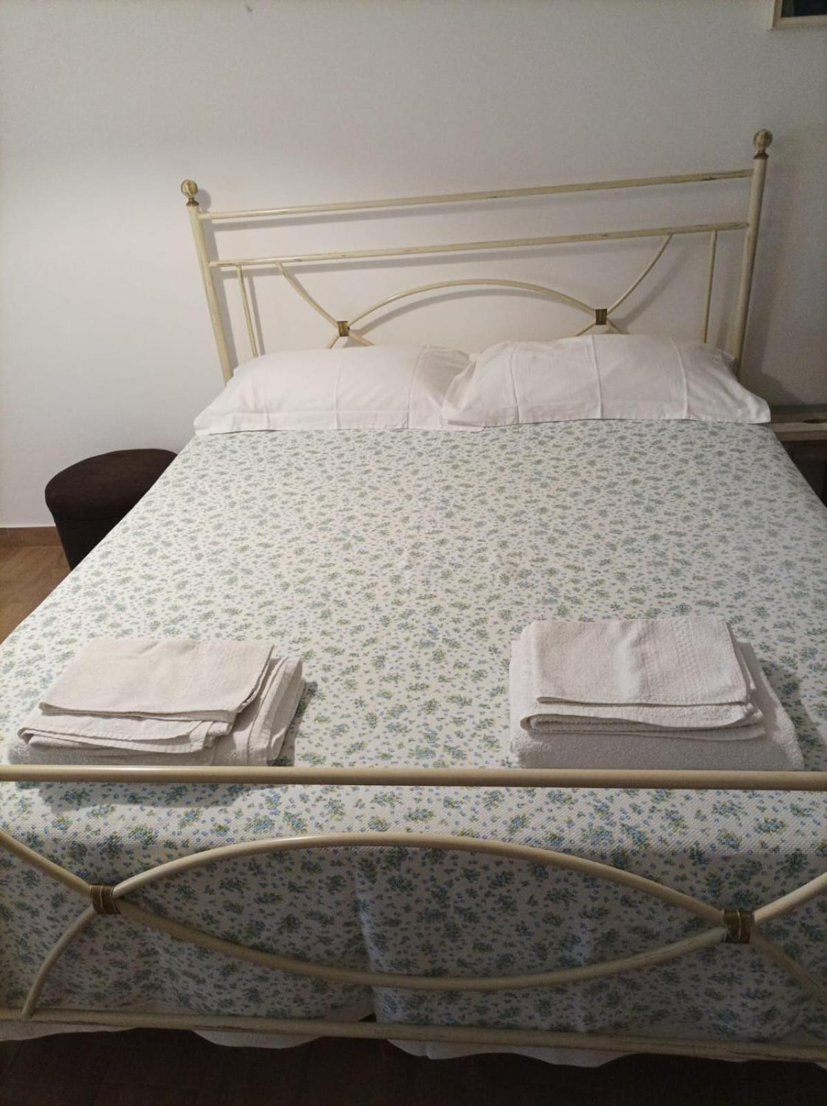 L' Altra Casa Appartement Bari Buitenkant foto